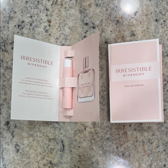 New Givenchy Irresistible Samples - Picture 2 of 3